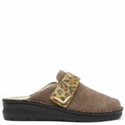 SUSIMODA CIABATTE DONNA CON STRAPPO LEO E PLANTARE ESTRAIBILE